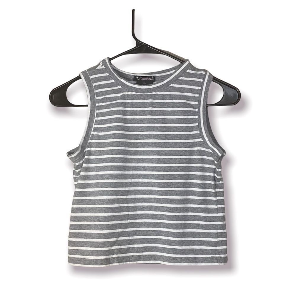 𝅺Xtraordinary Gray White Striped Girls Sleeveless Tank Top